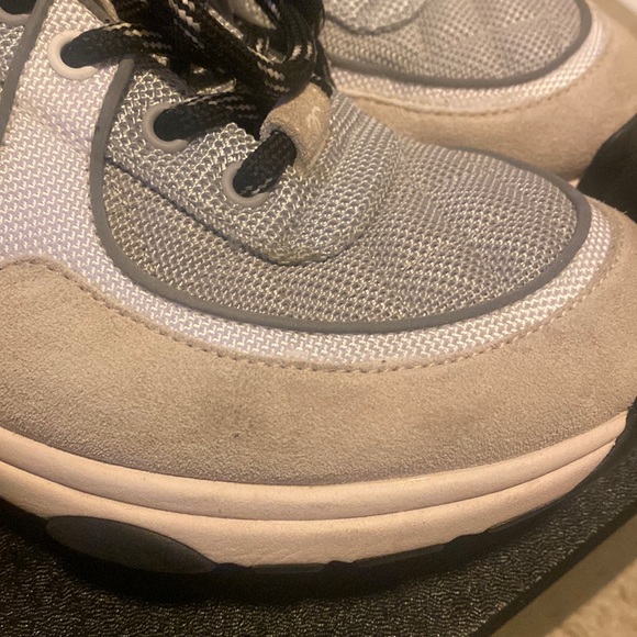 CHANEL Sneakers/Trainers - Picture 8 of 11